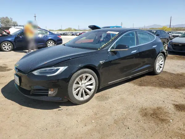 5YJSA1E26JF261707 2018 TESLA MODEL S - Image 1