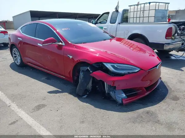 5YJSA1E26JF263487 2018 TESLA MODEL S - Image 1