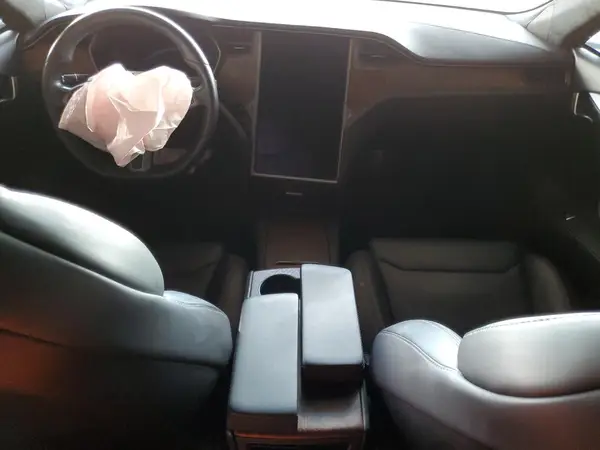 5YJSA1E26JF264784 2018 TESLA MODEL S - Image 8