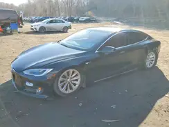 5YJSA1E26JF266678 2018 TESLA MODEL S