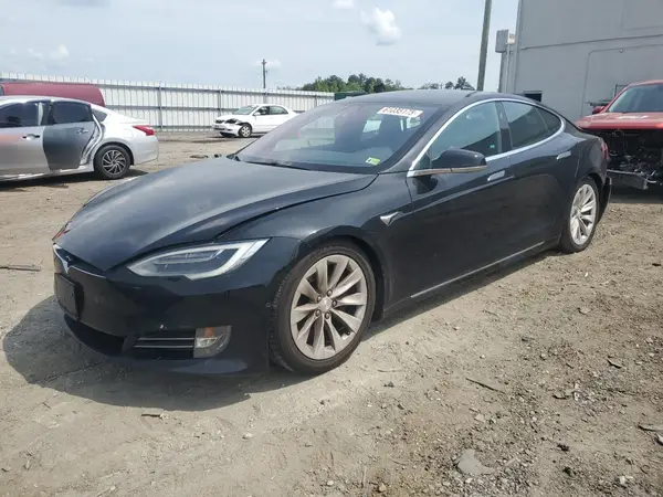 5YJSA1E26JF266728 2018 TESLA MODEL S - Image 1
