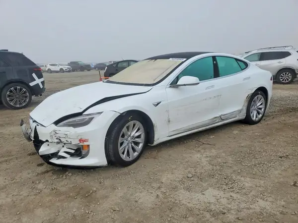 5YJSA1E26JF271363 2018 TESLA MODEL S - Image 1