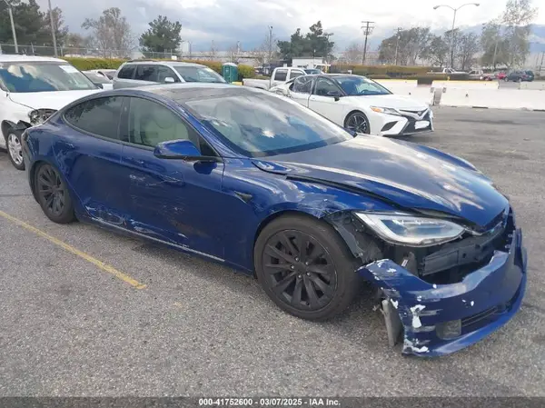 5YJSA1E26JF271718 2018 TESLA MODEL S - Image 1