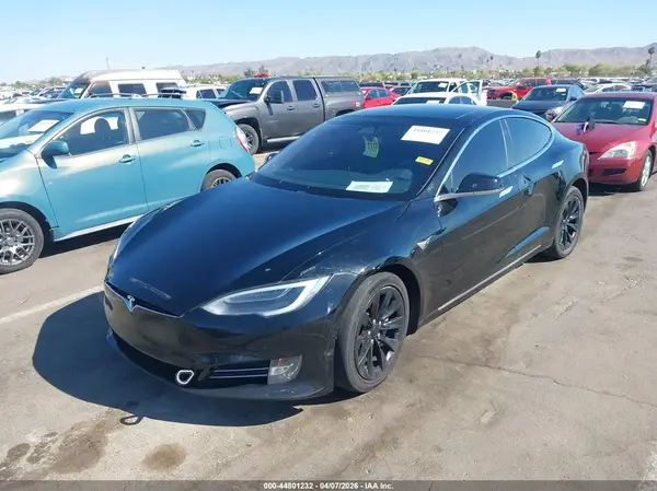 5YJSA1E26JF273792 2018 TESLA MODEL S - Image 2