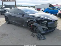 5YJSA1E26JF275980 2018 TESLA MODEL S