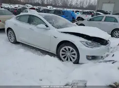 5YJSA1E26JF276613 2018 TESLA MODEL S
