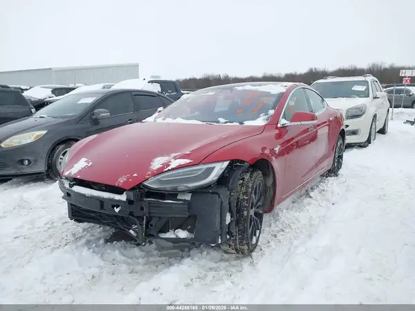 5YJSA1E26JF281732 2018 TESLA MODEL S - Image 2
