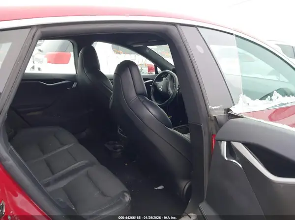 5YJSA1E26JF281732 2018 TESLA MODEL S - Image 8