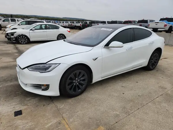 5YJSA1E26JF288258 2018 TESLA MODEL S - Image 1