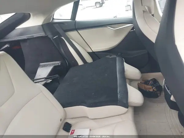 5YJSA1E26JF293279 2018 TESLA MODEL S - Image 8