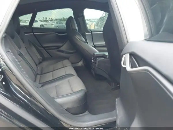 5YJSA1E26JF293654 2018 TESLA MODEL S - Image 8