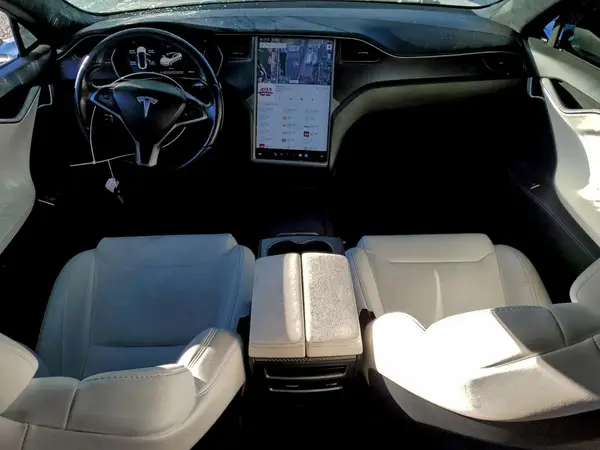 5YJSA1E26JF295517 2018 TESLA MODEL S - Image 8