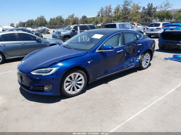 5YJSA1E26JF295646 2018 TESLA MODEL S - Image 2