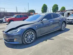 5YJSA1E26JF296411 2018 TESLA MODEL S