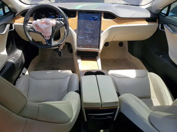 5YJSA1E26JF296411 2018 TESLA MODEL S - Image 8