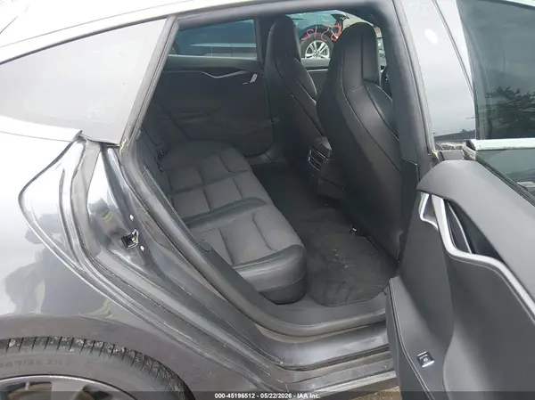 5YJSA1E26KF300801 2019 TESLA MODEL S - Image 8