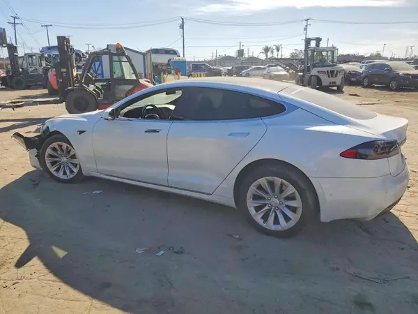 5YJSA1E26KF347925 2019 TESLA MODEL S - Image 2