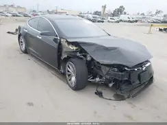 5YJSA1E26LF363043 2020 TESLA MODEL S