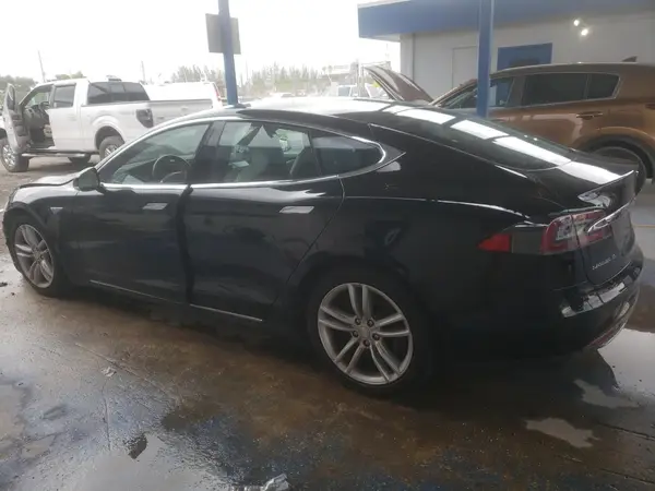 5YJSA1E27GF124669 2016 TESLA MODEL S - Image 2
