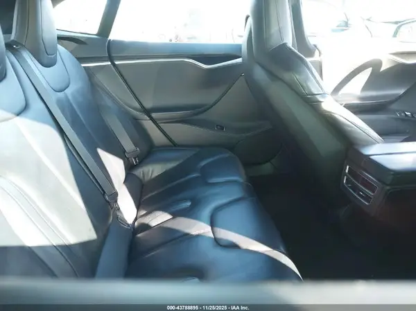 5YJSA1E27GF129418 2016 TESLA MODEL S - Image 8
