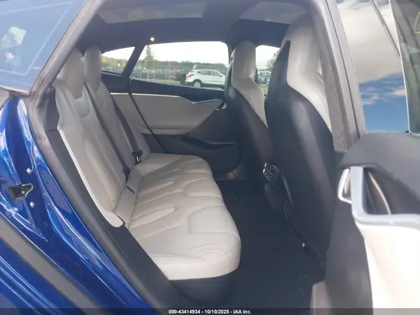 5YJSA1E27GF130584 2016 TESLA MODEL S - Image 8