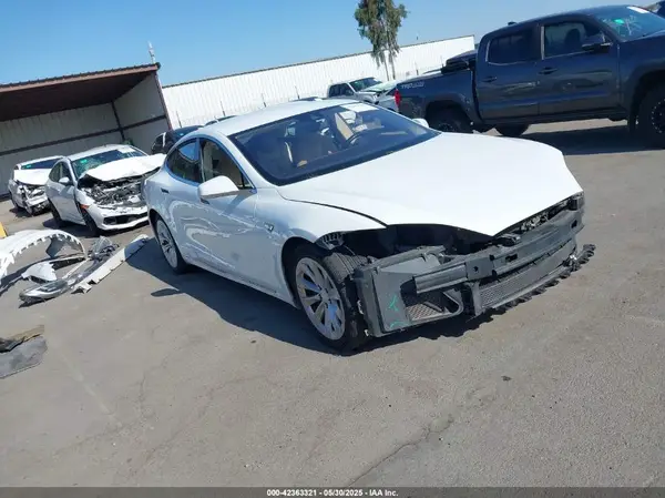 5YJSA1E27GF138426 2016 TESLA MODEL S - Image 1