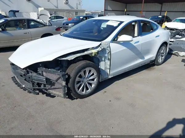 5YJSA1E27GF138426 2016 TESLA MODEL S - Image 2