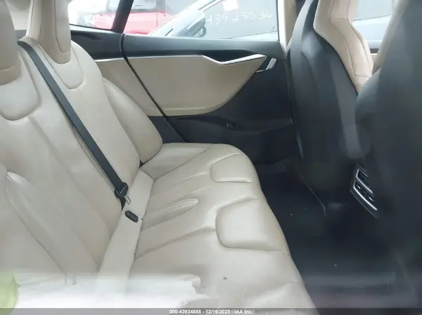 5YJSA1E27GF143285 2016 TESLA MODEL S - Image 8
