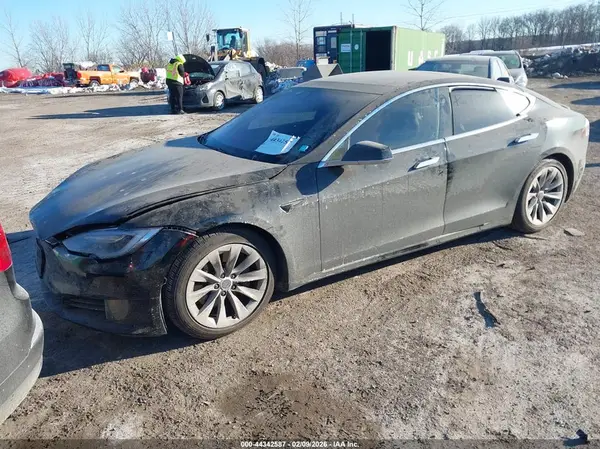 5YJSA1E27GF168591 2016 TESLA MODEL S - Image 2