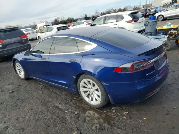 5YJSA1E27HF180273 2017 TESLA MODEL S - Image 2