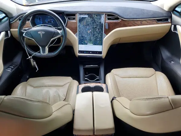5YJSA1E27HF180273 2017 TESLA MODEL S - Image 8