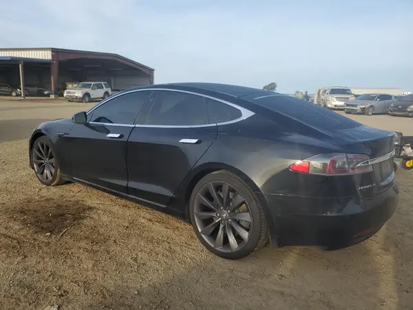 5YJSA1E27HF185487 2017 TESLA MODEL S - Image 2