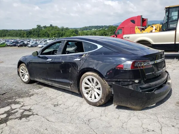 5YJSA1E27HF185781 2017 TESLA MODEL S - Image 2