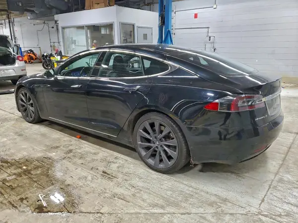 5YJSA1E27HF189958 2017 TESLA MODEL S - Image 2