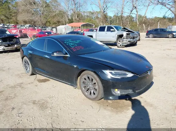 5YJSA1E27HF190642 2017 TESLA MODEL S - Image 1