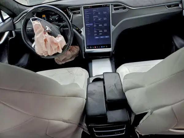 5YJSA1E27HF192245 2017 TESLA MODEL S - Image 8