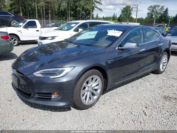 5YJSA1E27HF202563 2017 TESLA MODEL S - Image 2