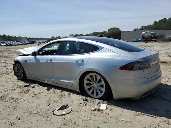 5YJSA1E27HF210419 2017 TESLA MODEL S - Image 2