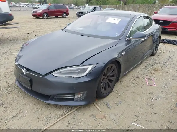 5YJSA1E27HF220240 2017 TESLA MODEL S - Image 2