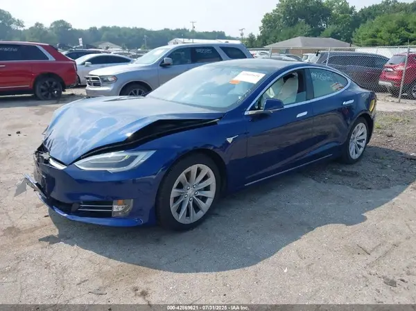 5YJSA1E27HF229469 2017 TESLA MODEL S - Image 2