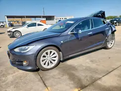 5YJSA1E27JF244396 2018 TESLA MODEL S