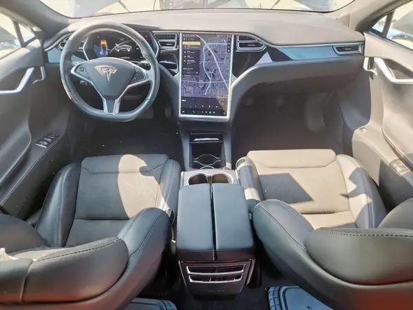 5YJSA1E27JF244396 2018 TESLA MODEL S - Image 8
