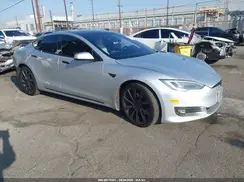 5YJSA1E27JF246522 2018 TESLA MODEL S