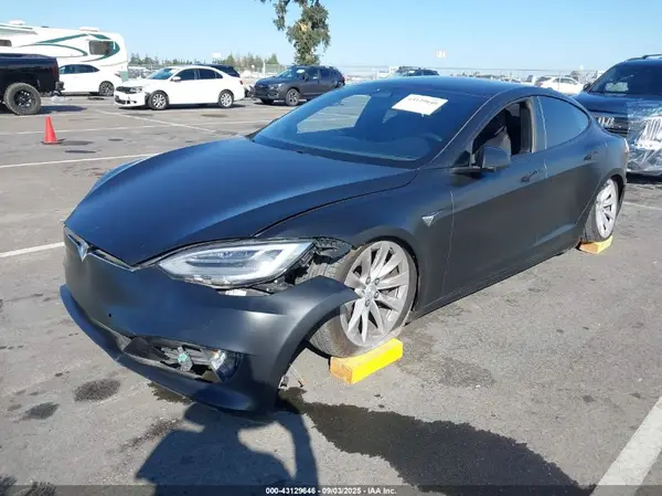 5YJSA1E27JF248674 2018 TESLA MODEL S - Image 2