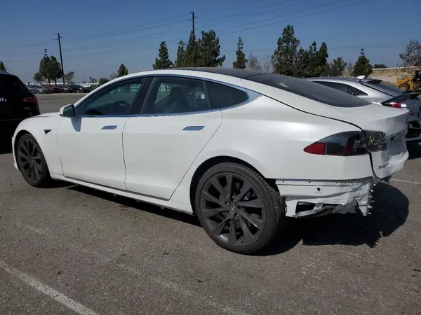 5YJSA1E27JF257214 2018 TESLA MODEL S - Image 2