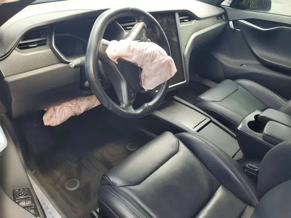 5YJSA1E27JF258833 2018 TESLA MODEL S - Image 8