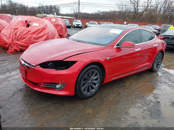 5YJSA1E27JF259240 2018 TESLA MODEL S - Image 2