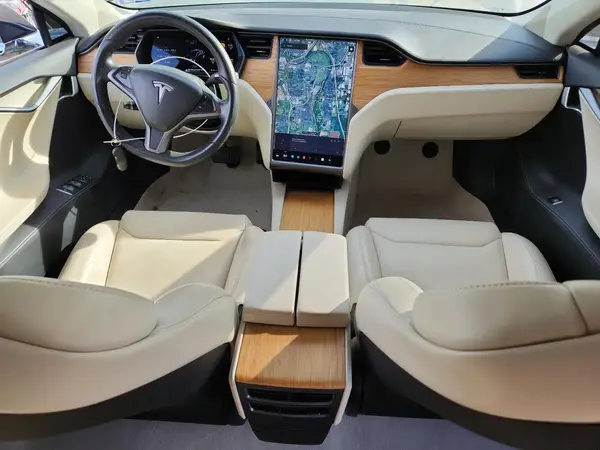 5YJSA1E27JF270500 2018 TESLA MODEL S - Image 8