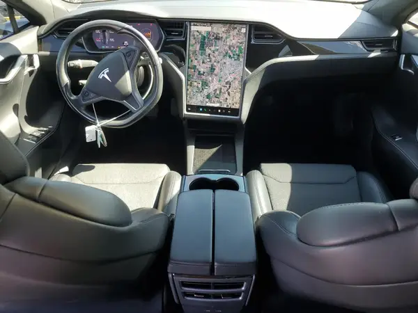 5YJSA1E27JF271596 2018 TESLA MODEL S - Image 8