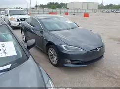 5YJSA1E27JF272151 2018 TESLA MODEL S